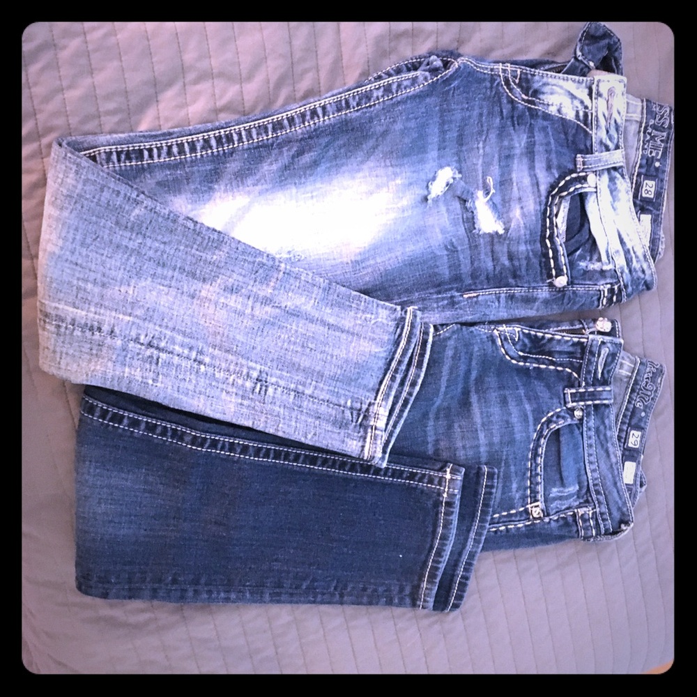 Miss Me denim. Sizes 28x32 and 29x32.
